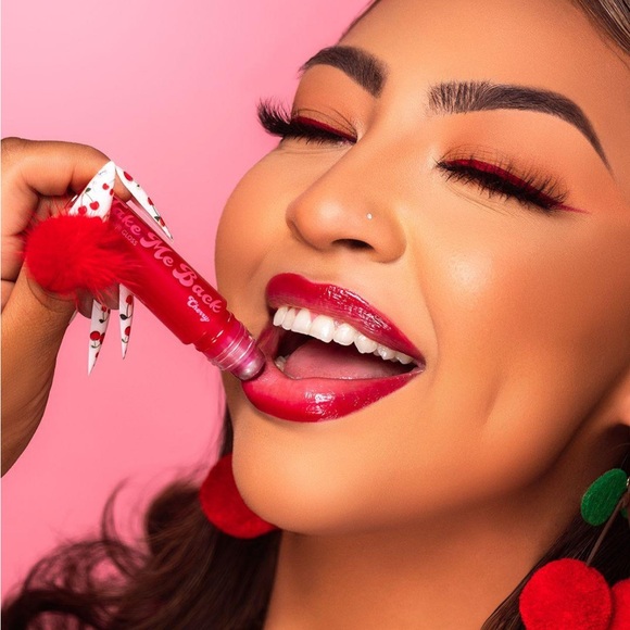 Beauty Creations Take Me Back Roller Gloss Set - Picture 4 of 4